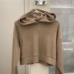 ALO Muse Cropped Hoodie